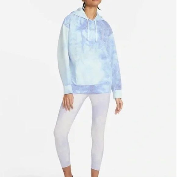 NWT Nike Women's Icon Clash Tie-Dye Oversized Hoodie, Light Racer Blue - Small - Picture 3 of 5